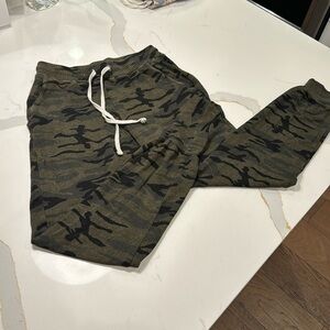 Sundry XS Camo Jogger with Cord